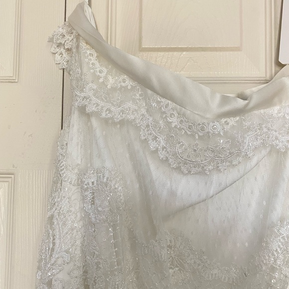 Catherine deane lace and beaded corello skirt - Picture 4 of 8